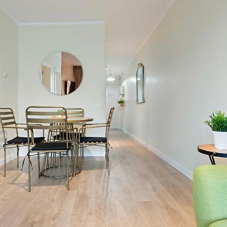 Tendency Apartments Forum 4 سان أدريان دي بيزوس المظهر الخارجي الصورة